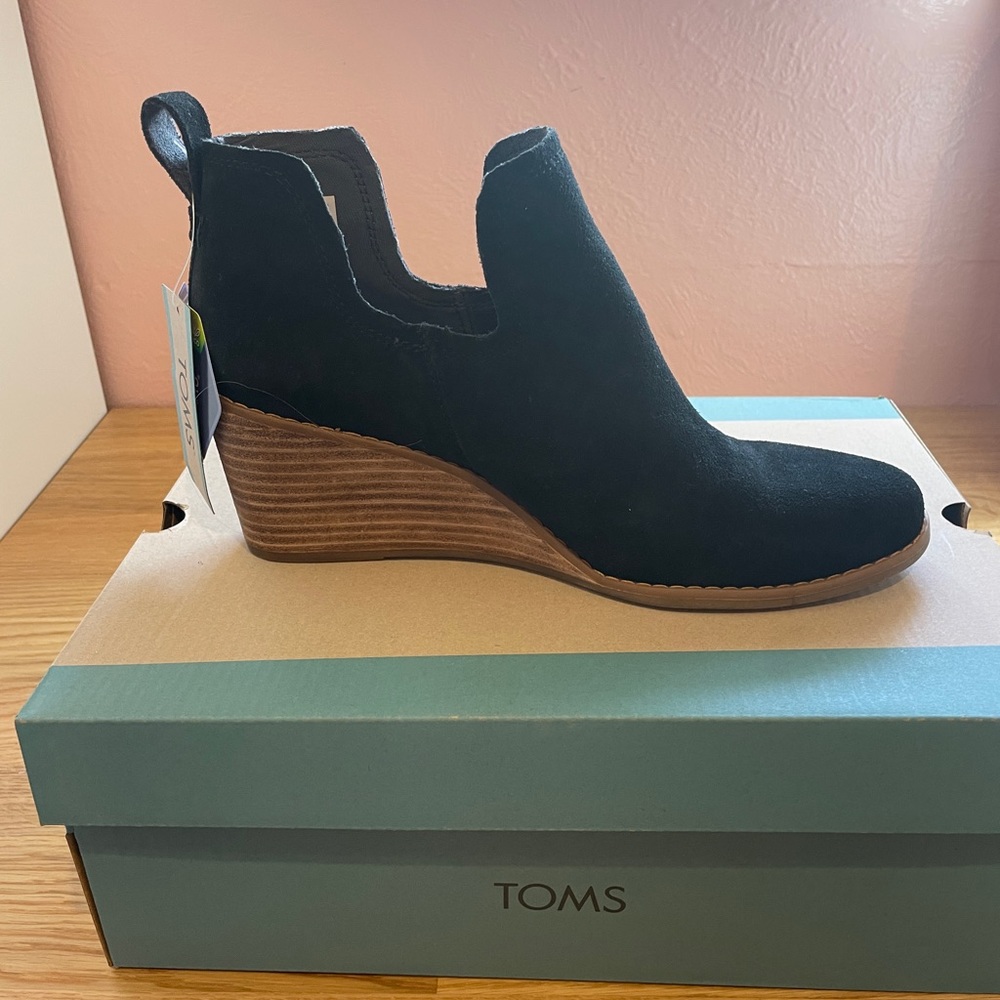 Toms Kallie Black suede booties. New with tags and box. Size 8.5